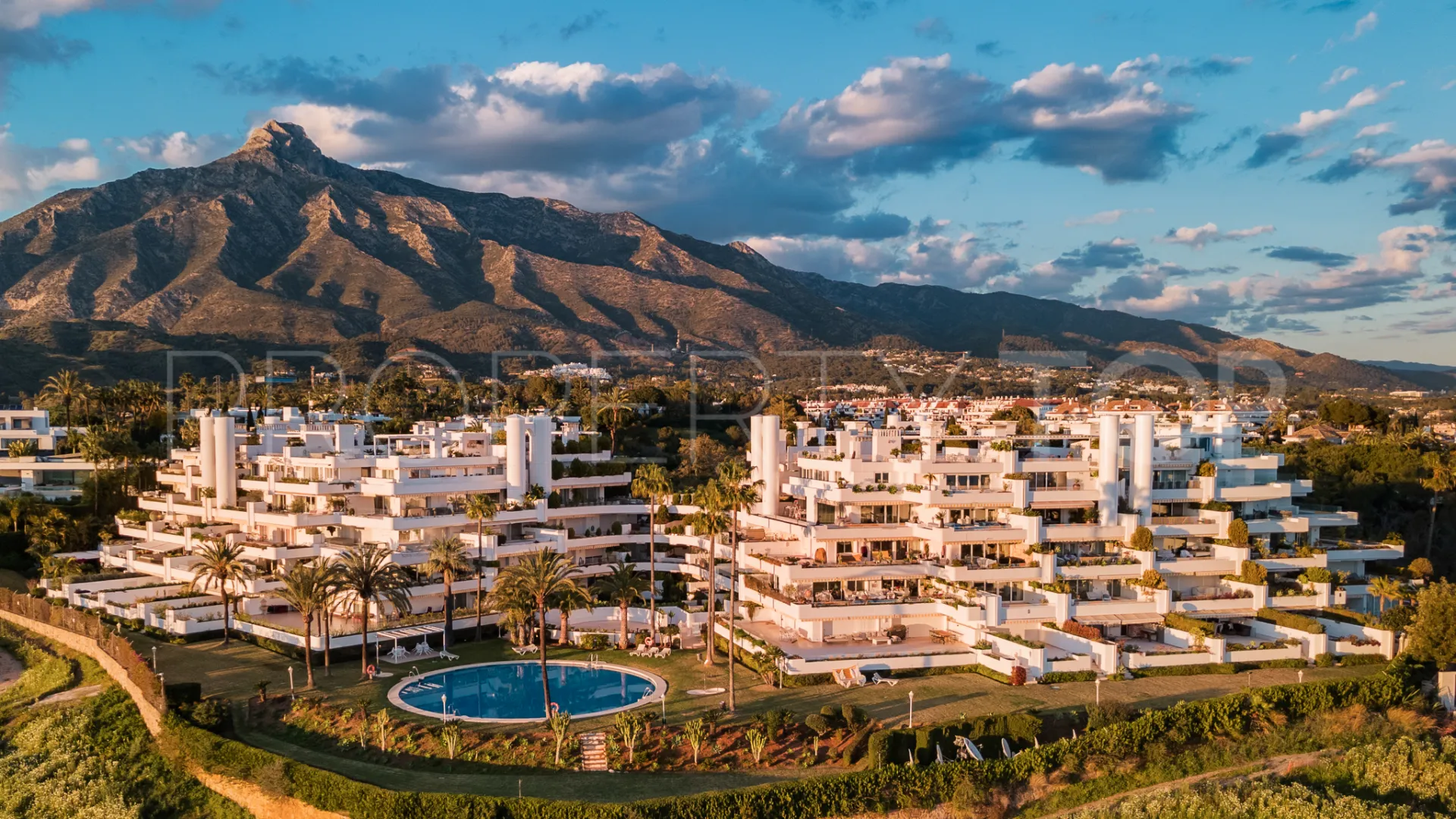 Apartamento en venta en Marbella Golden Mile