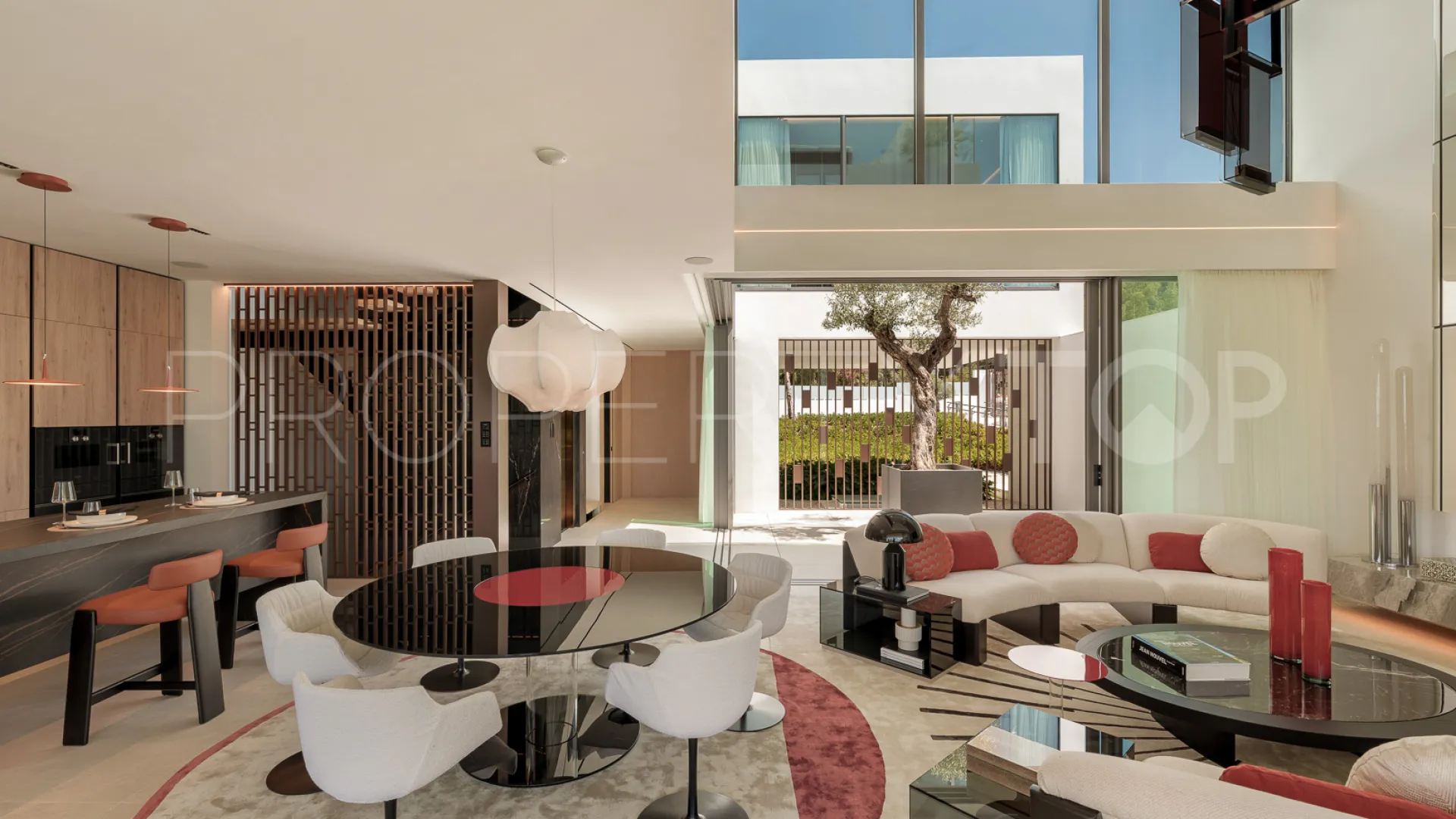 Villa con 4 dormitorios en venta en Marbella Golden Mile
