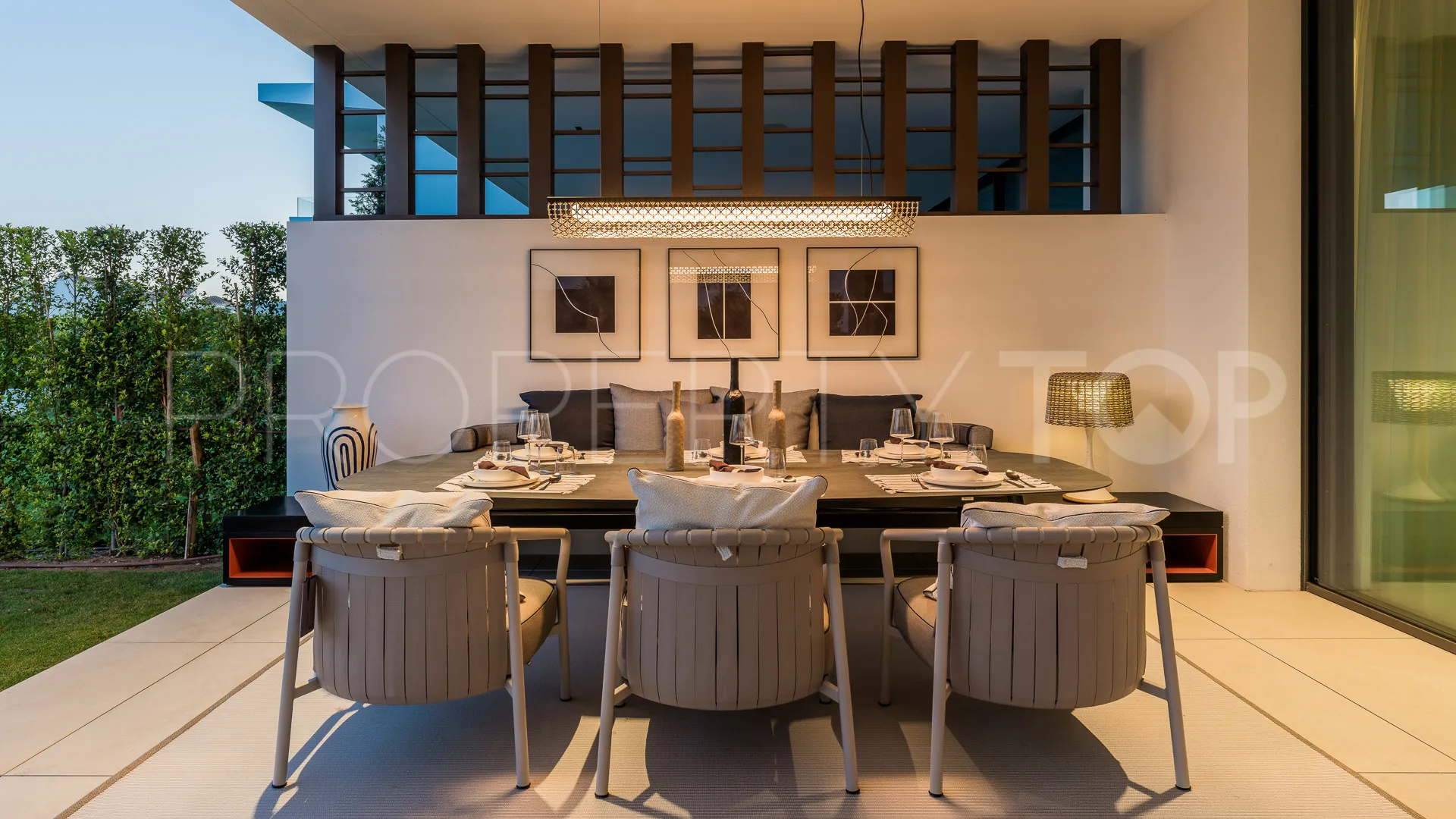 Villa con 4 dormitorios en venta en Marbella Golden Mile