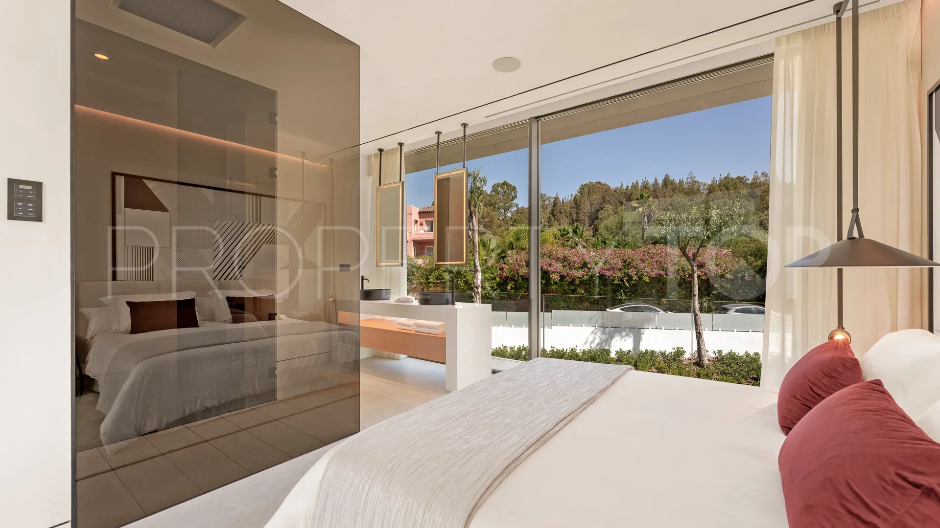 Villa con 4 dormitorios en venta en Marbella Golden Mile