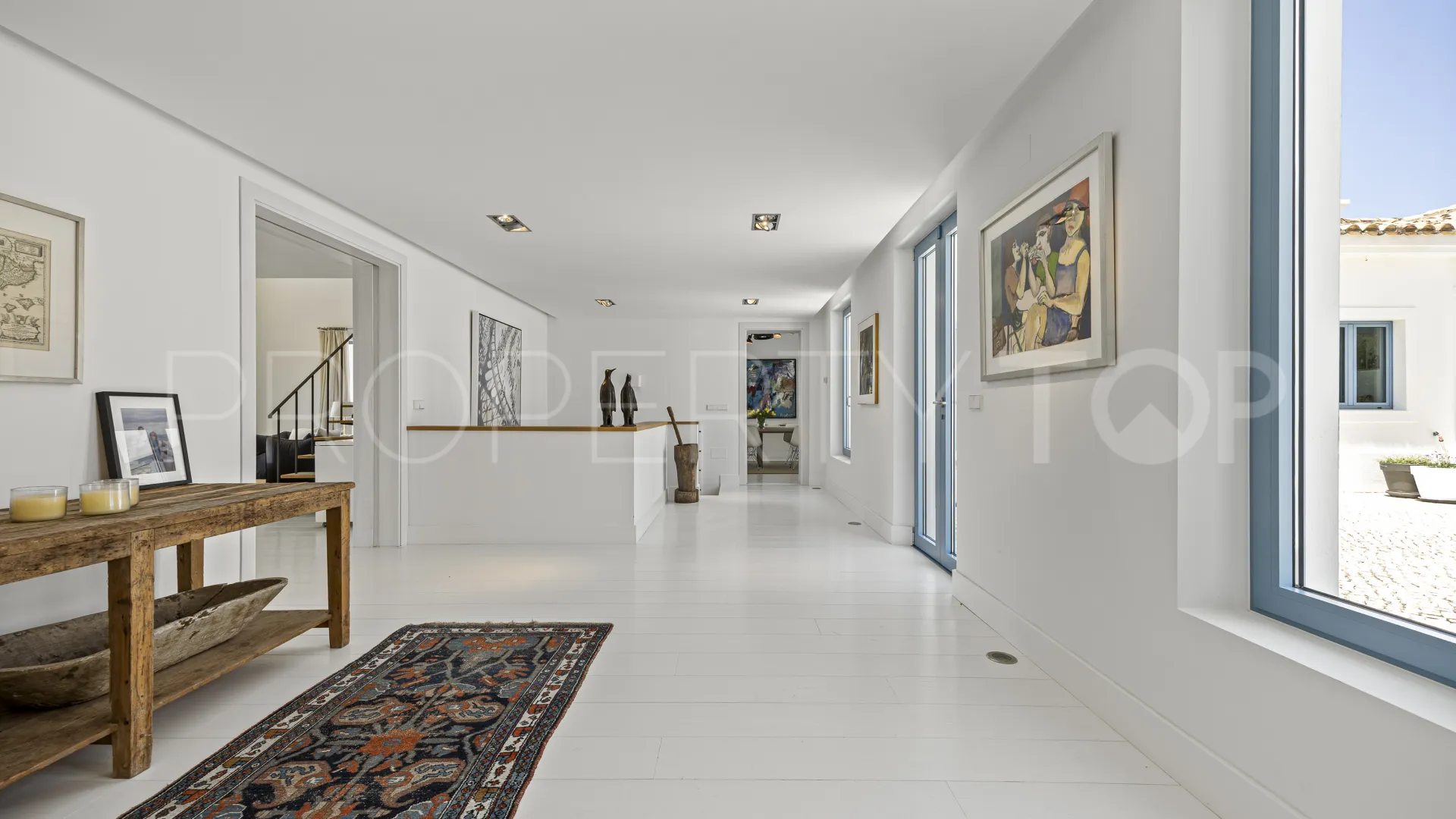 Comprar villa de 5 dormitorios en Monte Mayor