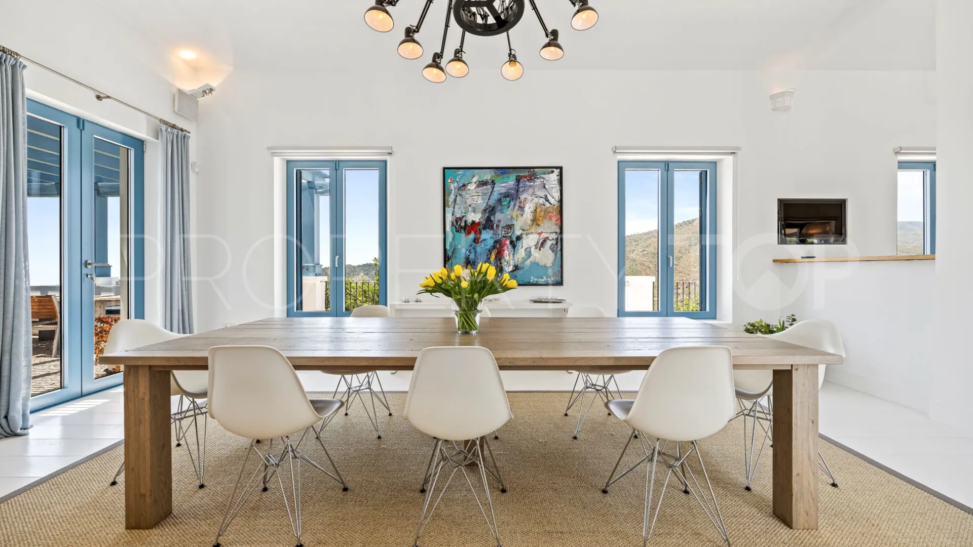 Comprar villa de 5 dormitorios en Monte Mayor