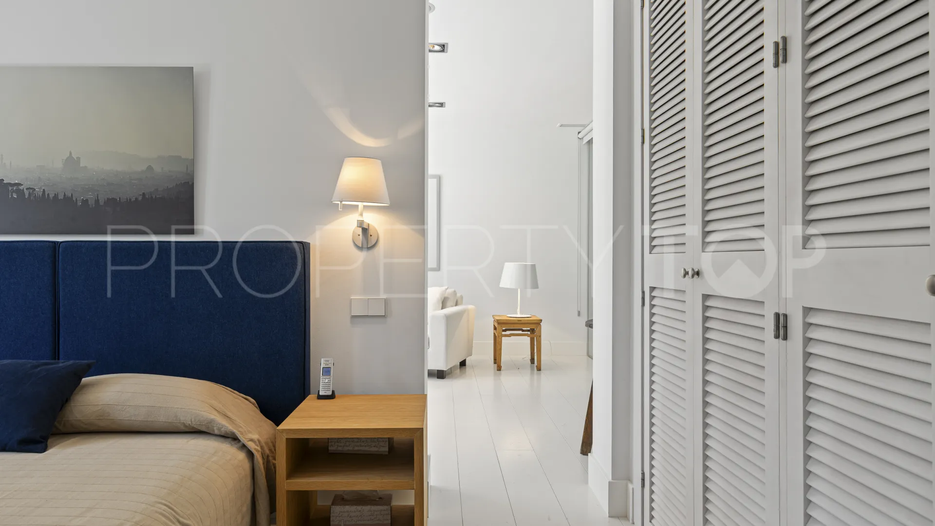 Comprar villa de 5 dormitorios en Monte Mayor