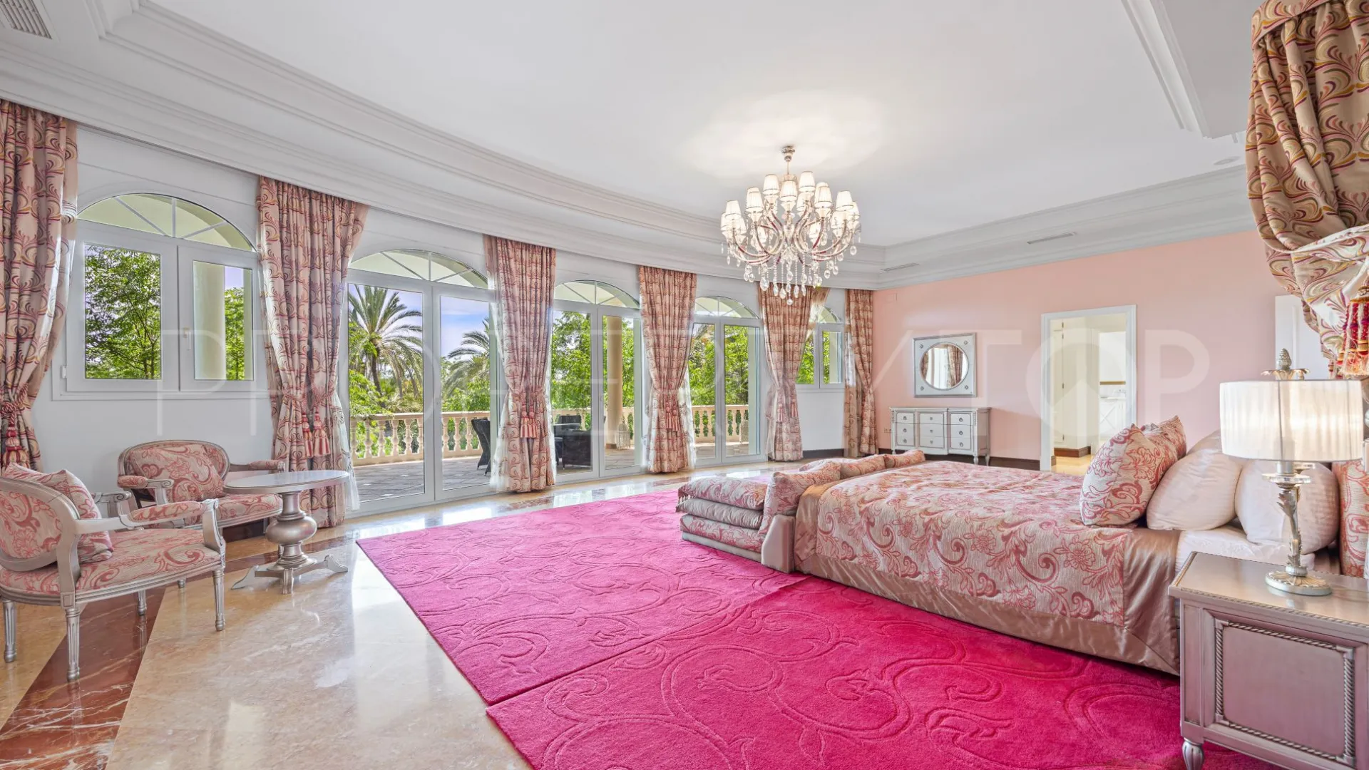 Marbella Golden Mile, villa a la venta