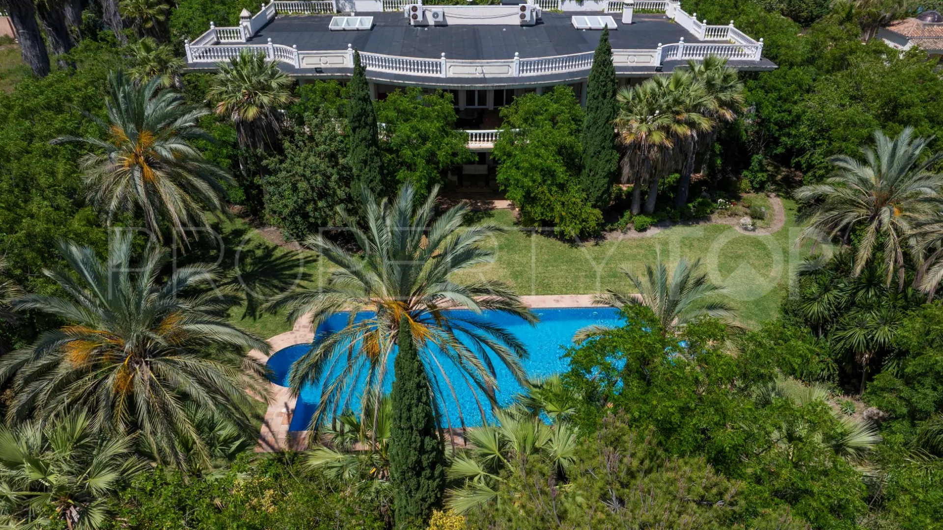 Marbella Golden Mile, villa a la venta