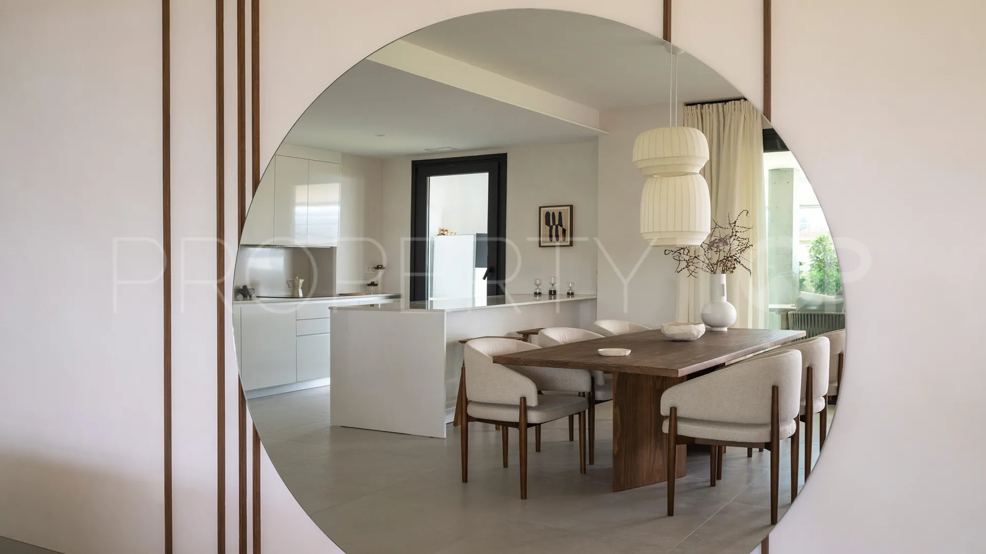 For sale Marbella City 2 bedrooms apartment