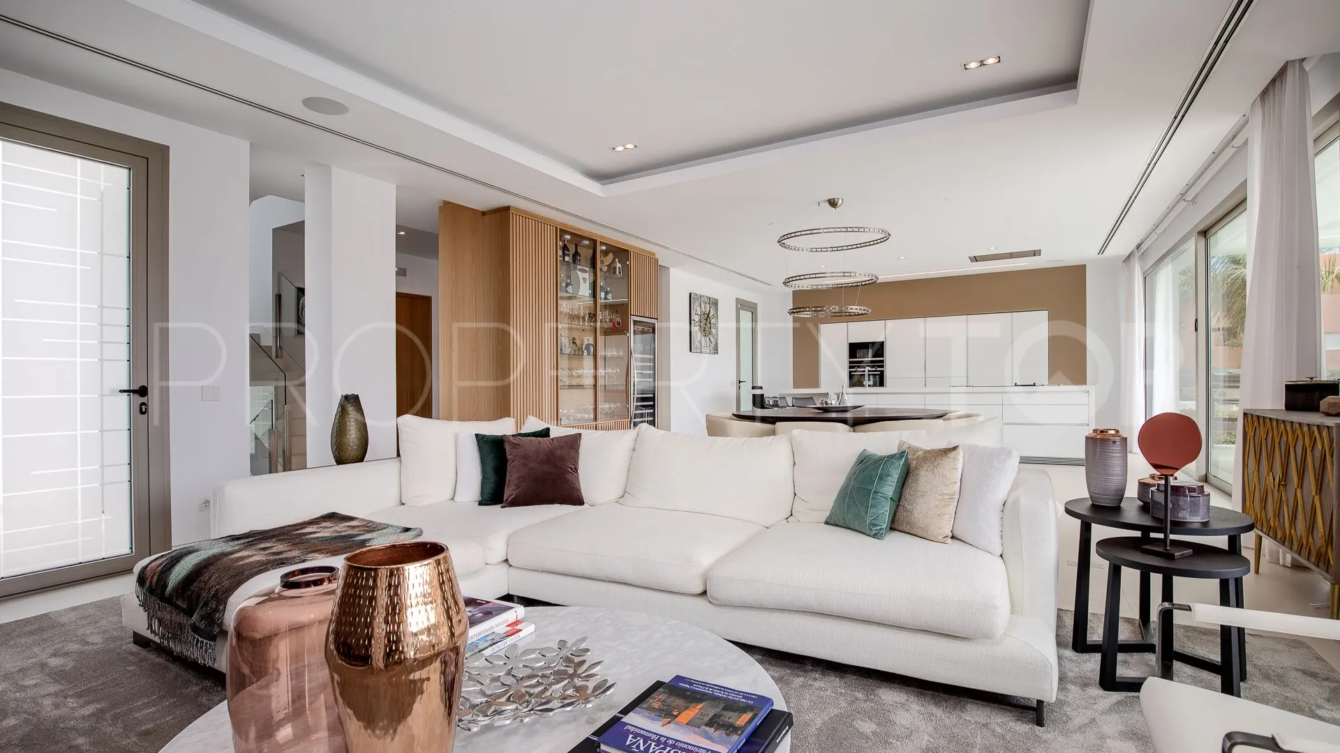 Villa en venta con 4 dormitorios en San Pedro de Alcantara