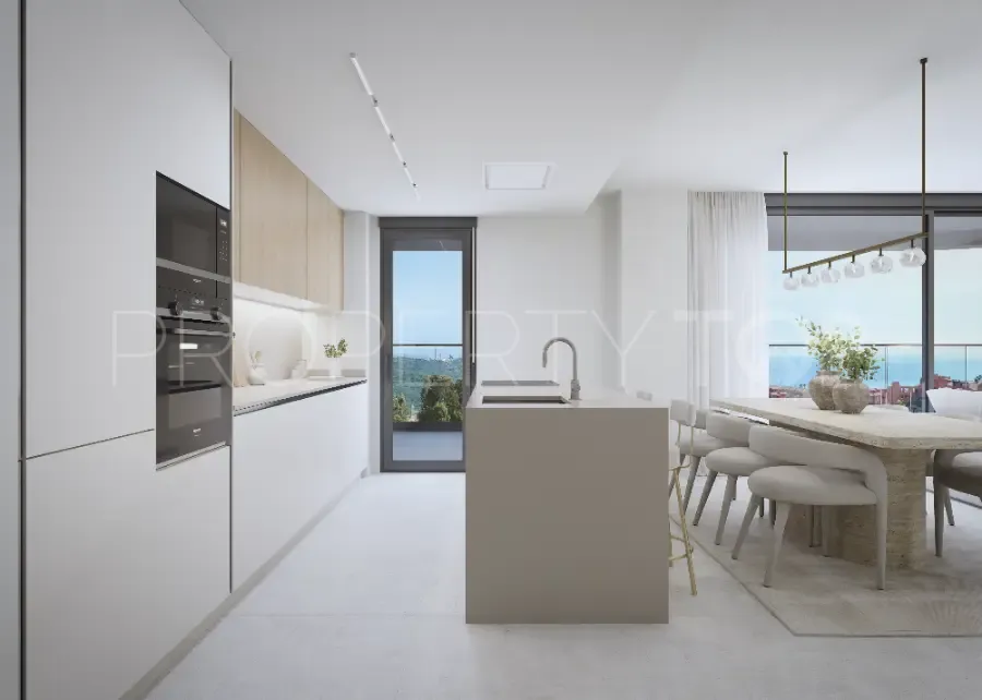 Se vende apartamento en Estepona con 3 dormitorios