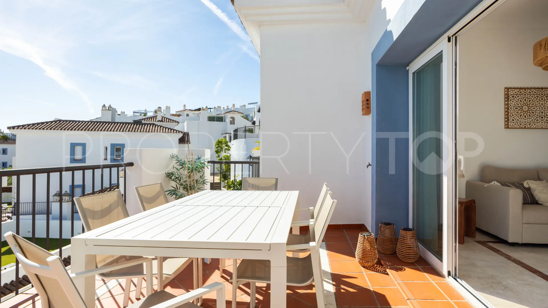 Ático en venta con 3 dormitorios en Paraiso Pueblo