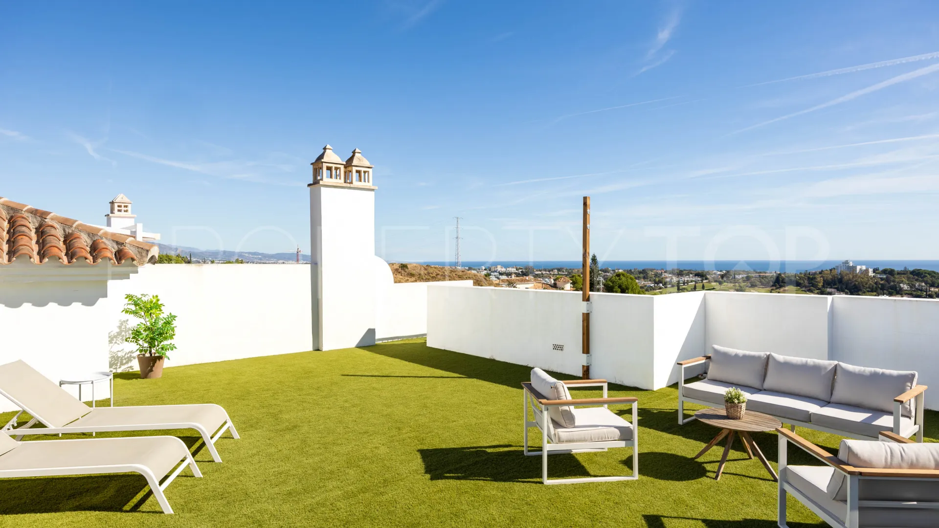 Ático en venta con 3 dormitorios en Paraiso Pueblo
