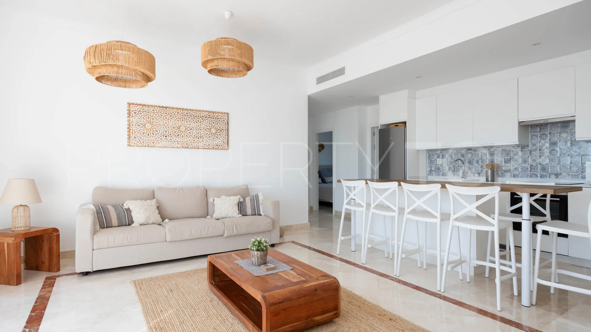 Ático en venta con 3 dormitorios en Paraiso Pueblo