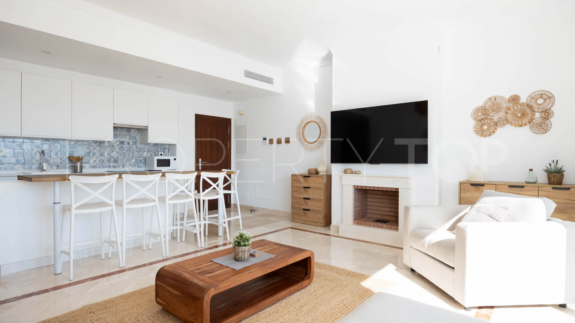 Ático en venta con 3 dormitorios en Paraiso Pueblo