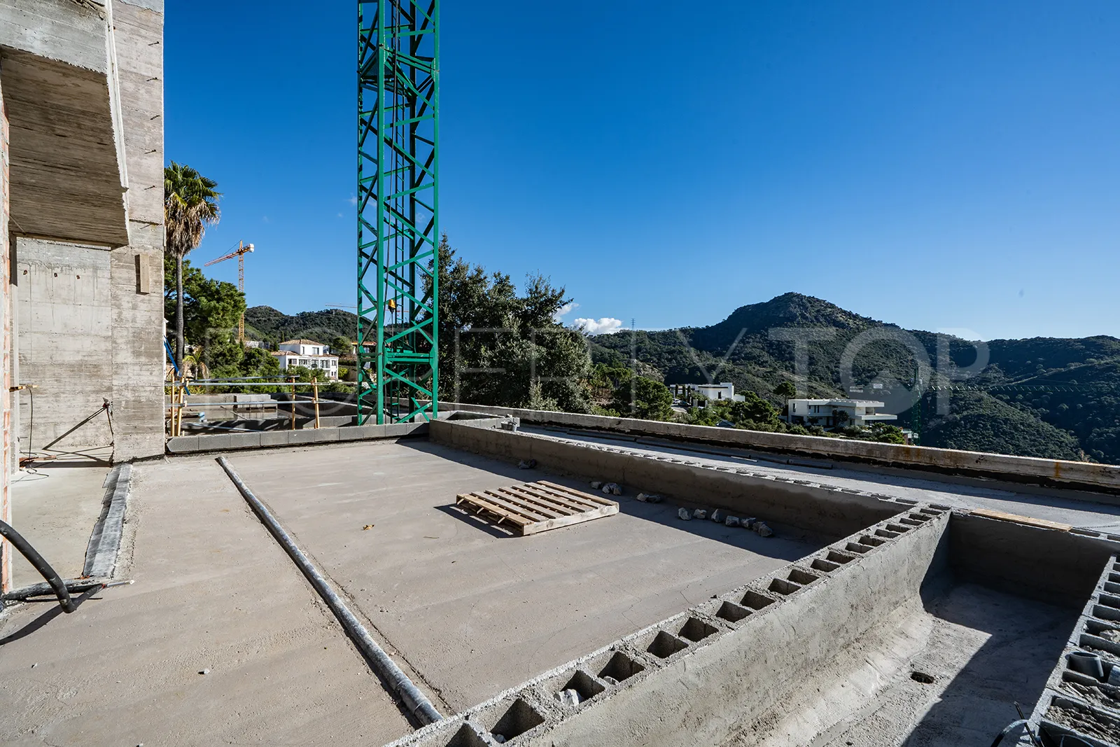 For sale Monte Mayor villa with 3 bedrooms