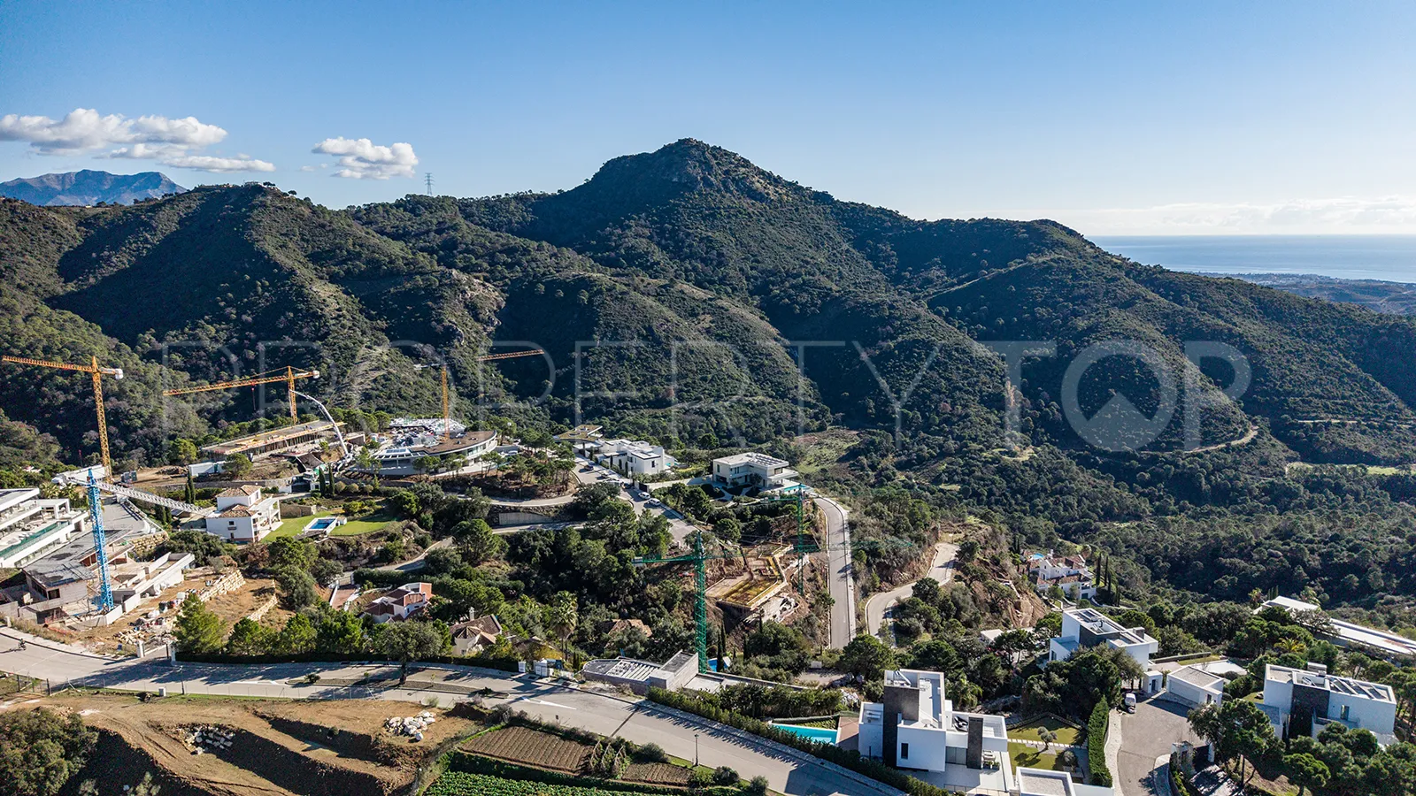 For sale Monte Mayor villa with 3 bedrooms