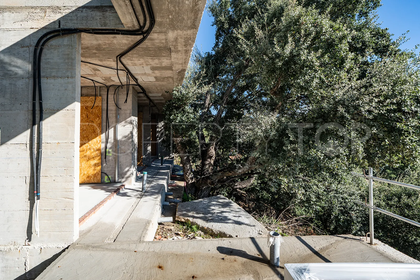 For sale Monte Mayor villa with 3 bedrooms