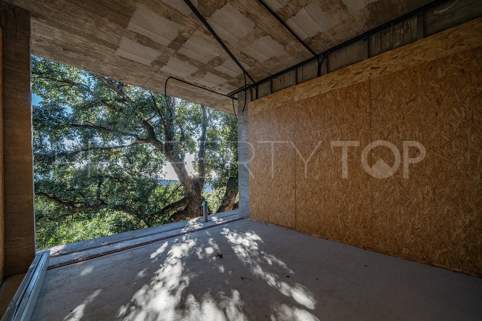 For sale Monte Mayor villa with 3 bedrooms