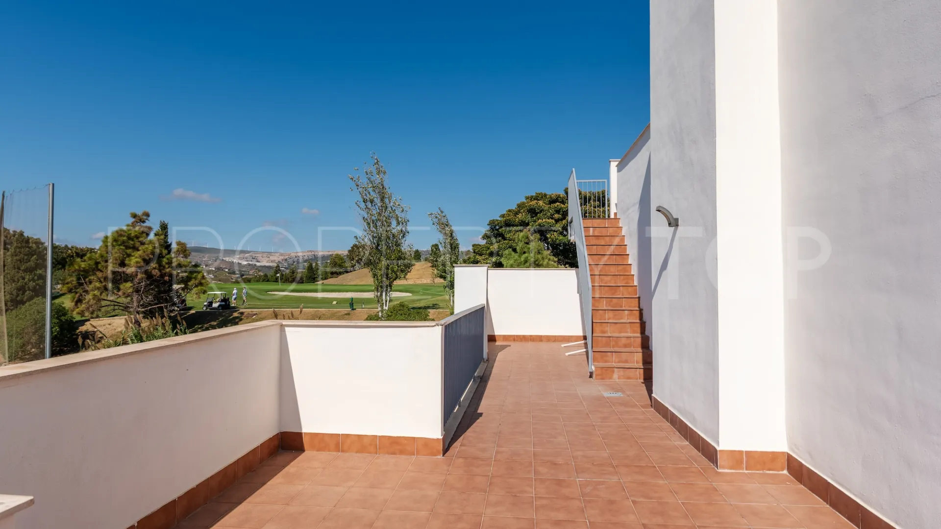 For sale penthouse in Doña Julia with 2 bedrooms