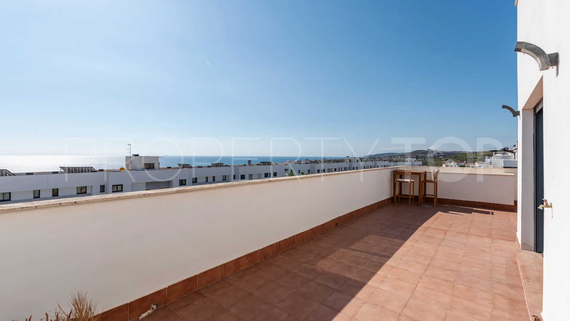For sale penthouse in Doña Julia with 2 bedrooms