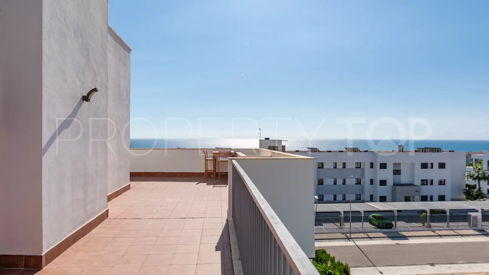 For sale penthouse in Doña Julia with 2 bedrooms