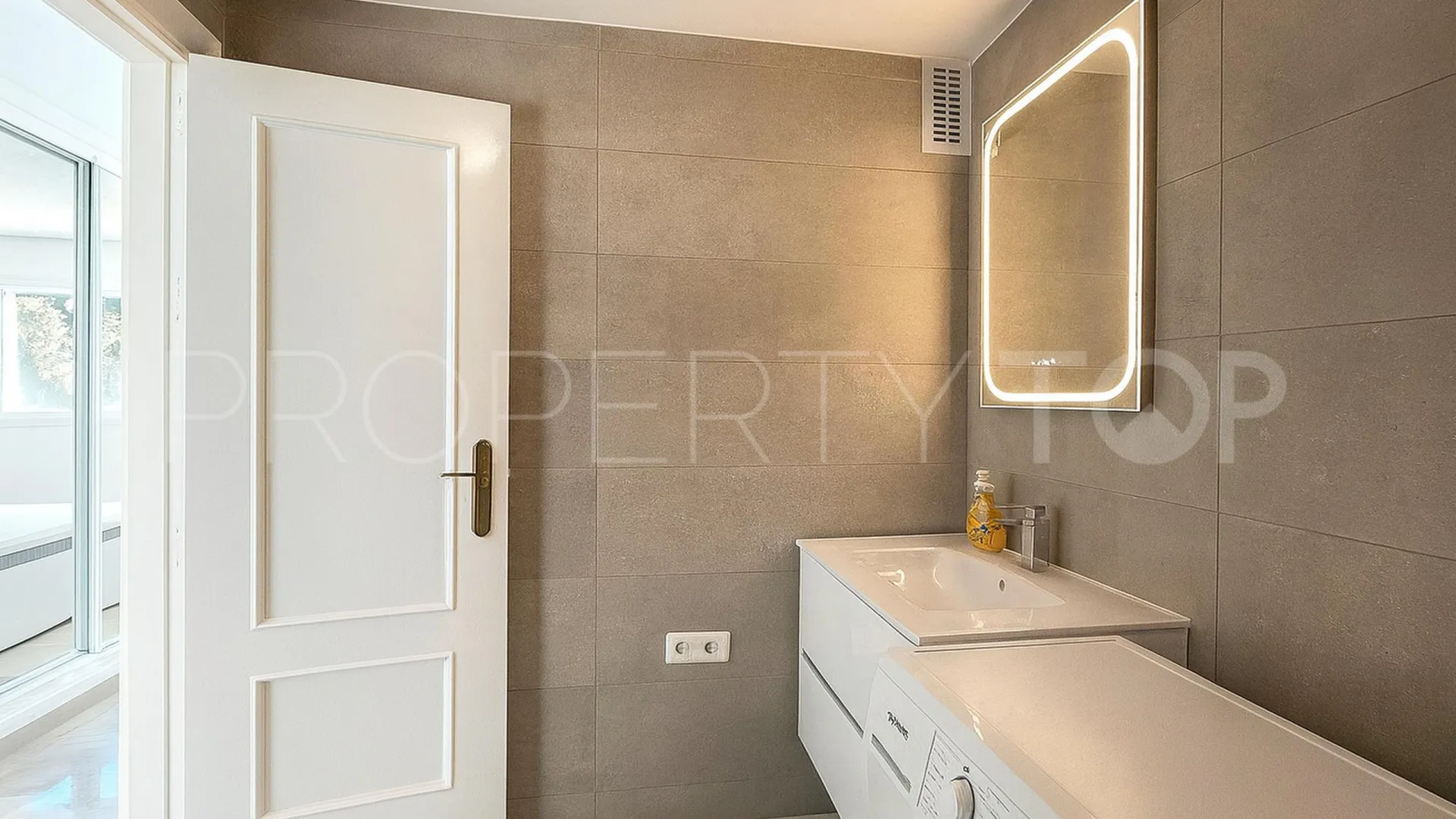 Apartamento en venta en Mijas
