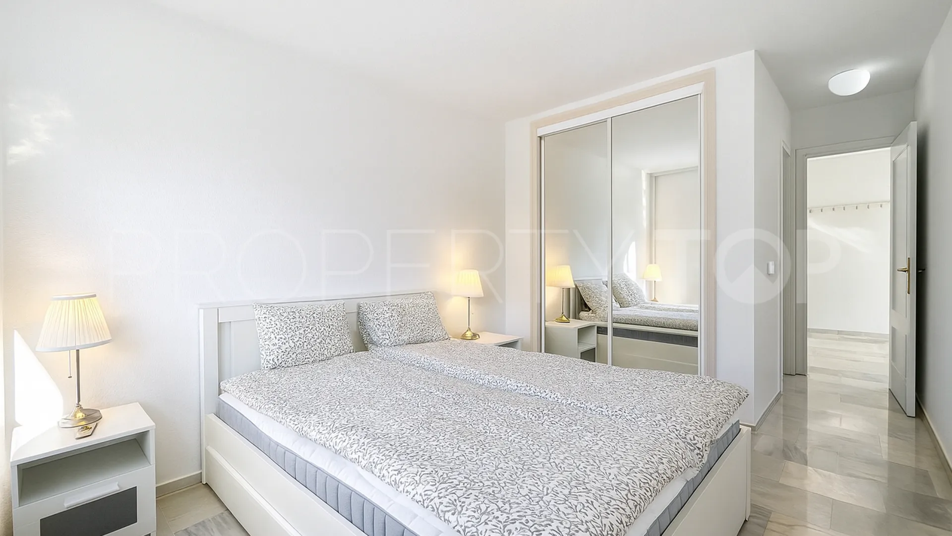 Apartamento en venta en Mijas