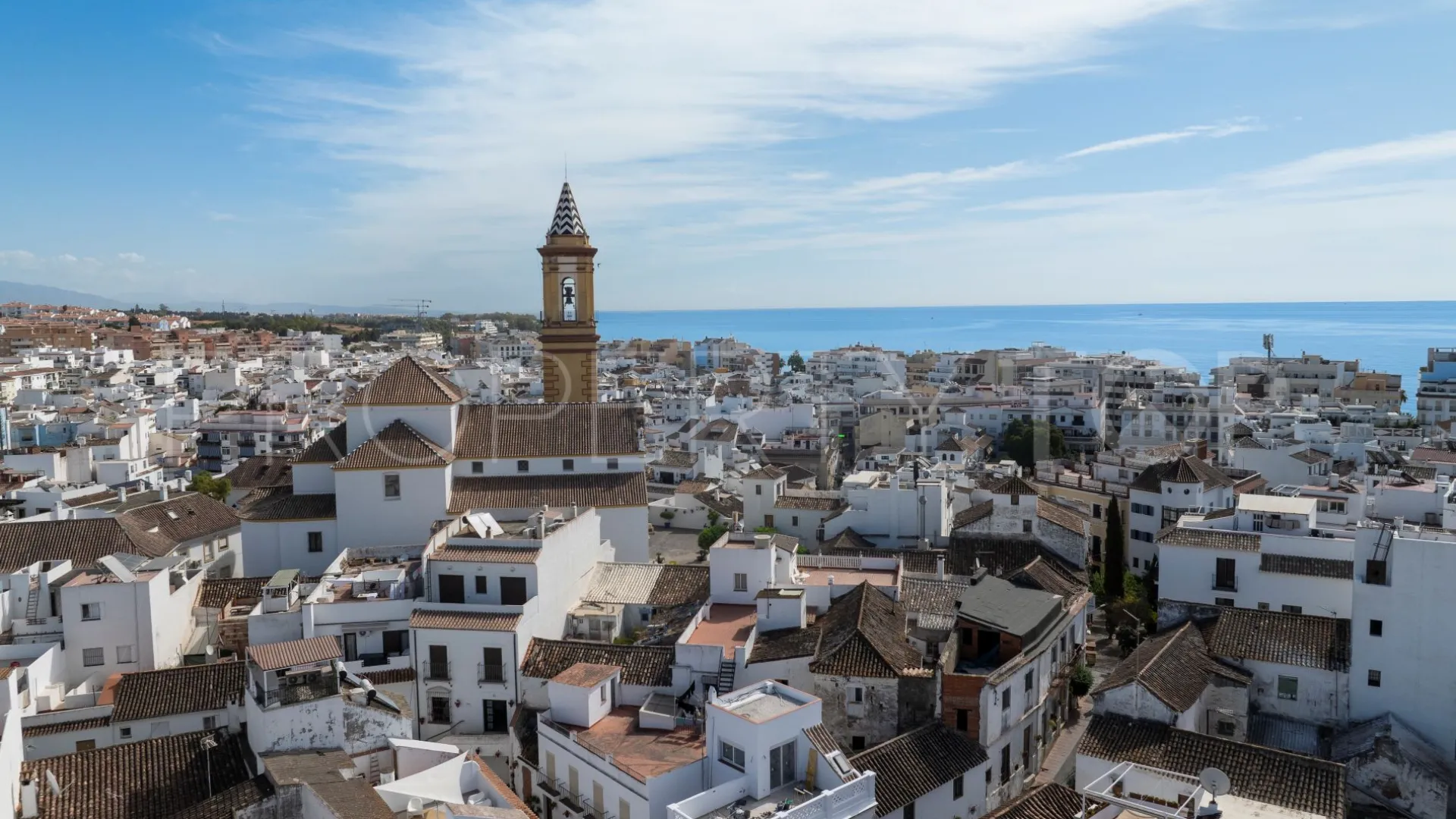 For sale house in Estepona Centre