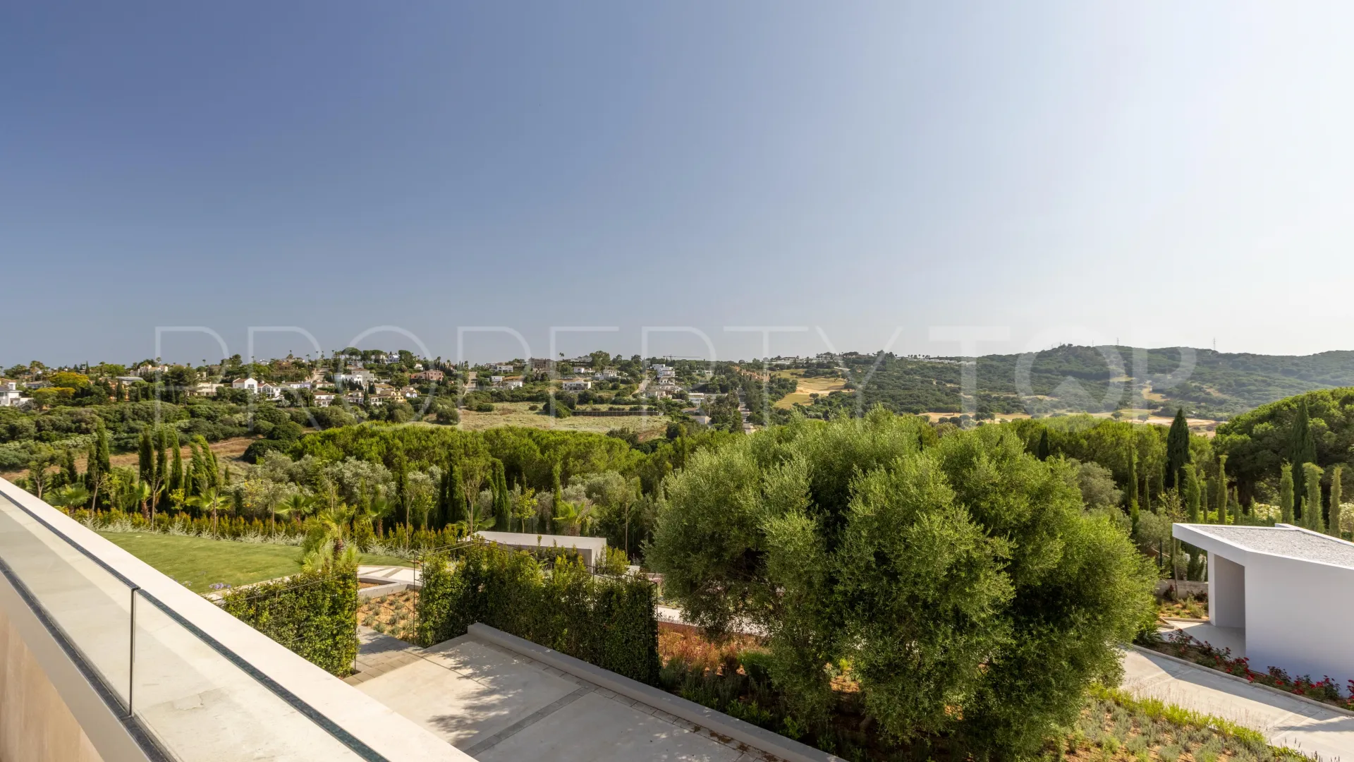 Villa a la venta en Sotogrande Alto con 8 dormitorios