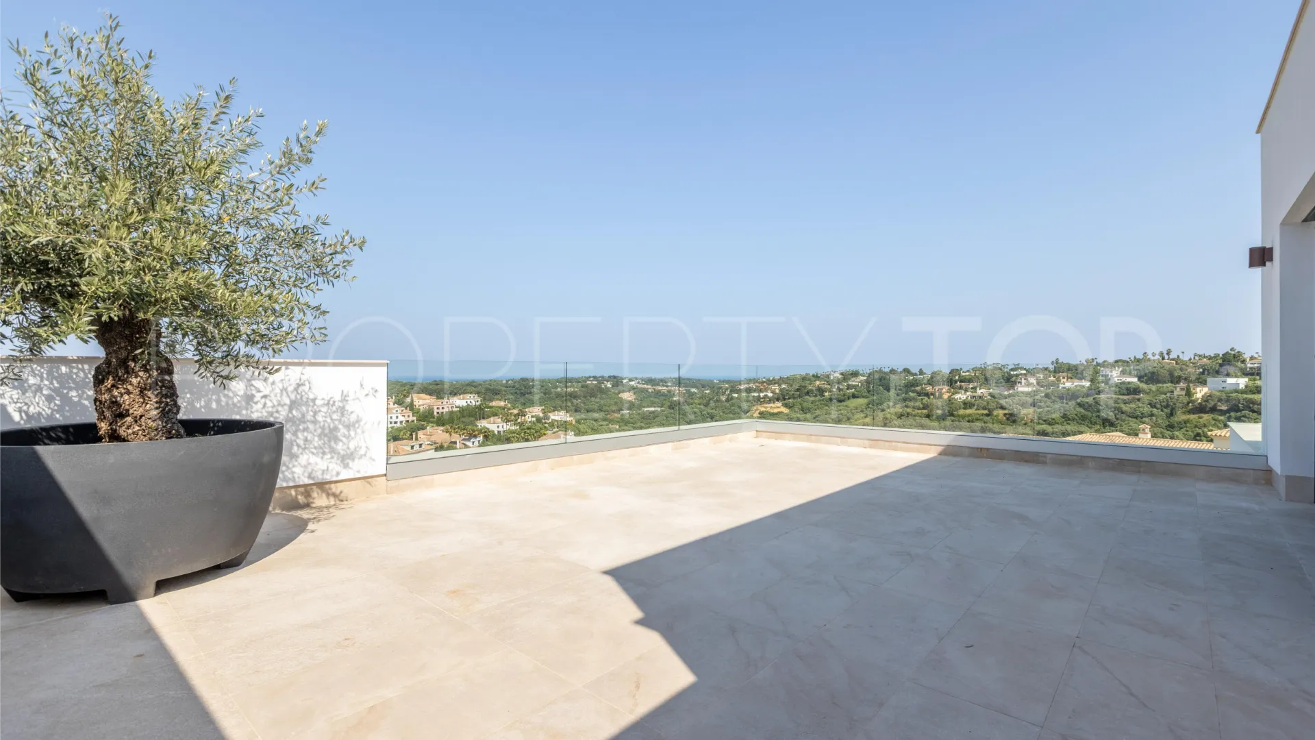 Villa a la venta en Sotogrande Alto con 8 dormitorios