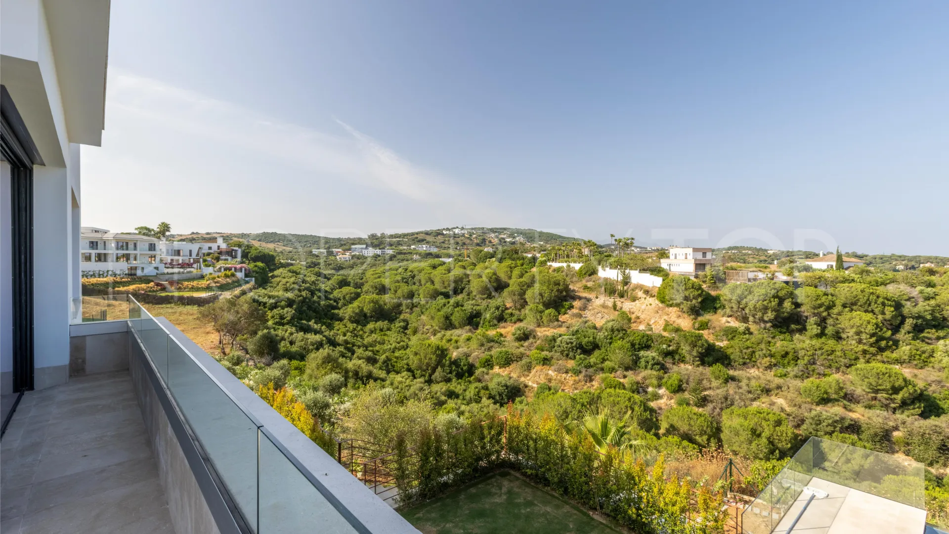 Villa a la venta en Sotogrande Alto con 8 dormitorios