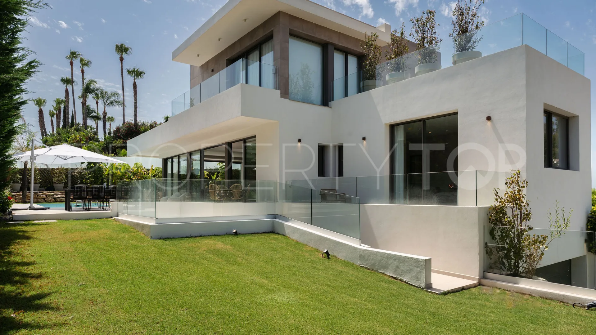 Villa en venta con 4 dormitorios en La Cerquilla