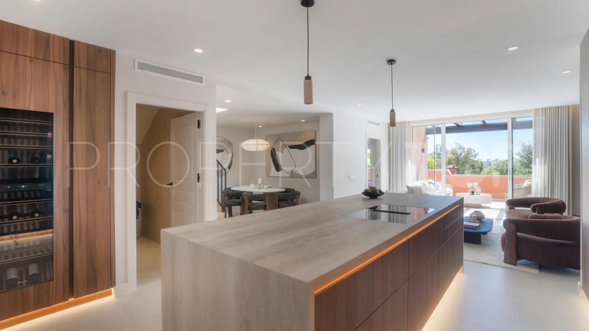 Atico duplex en venta en Alminar de Marbella con 4 dormitorios