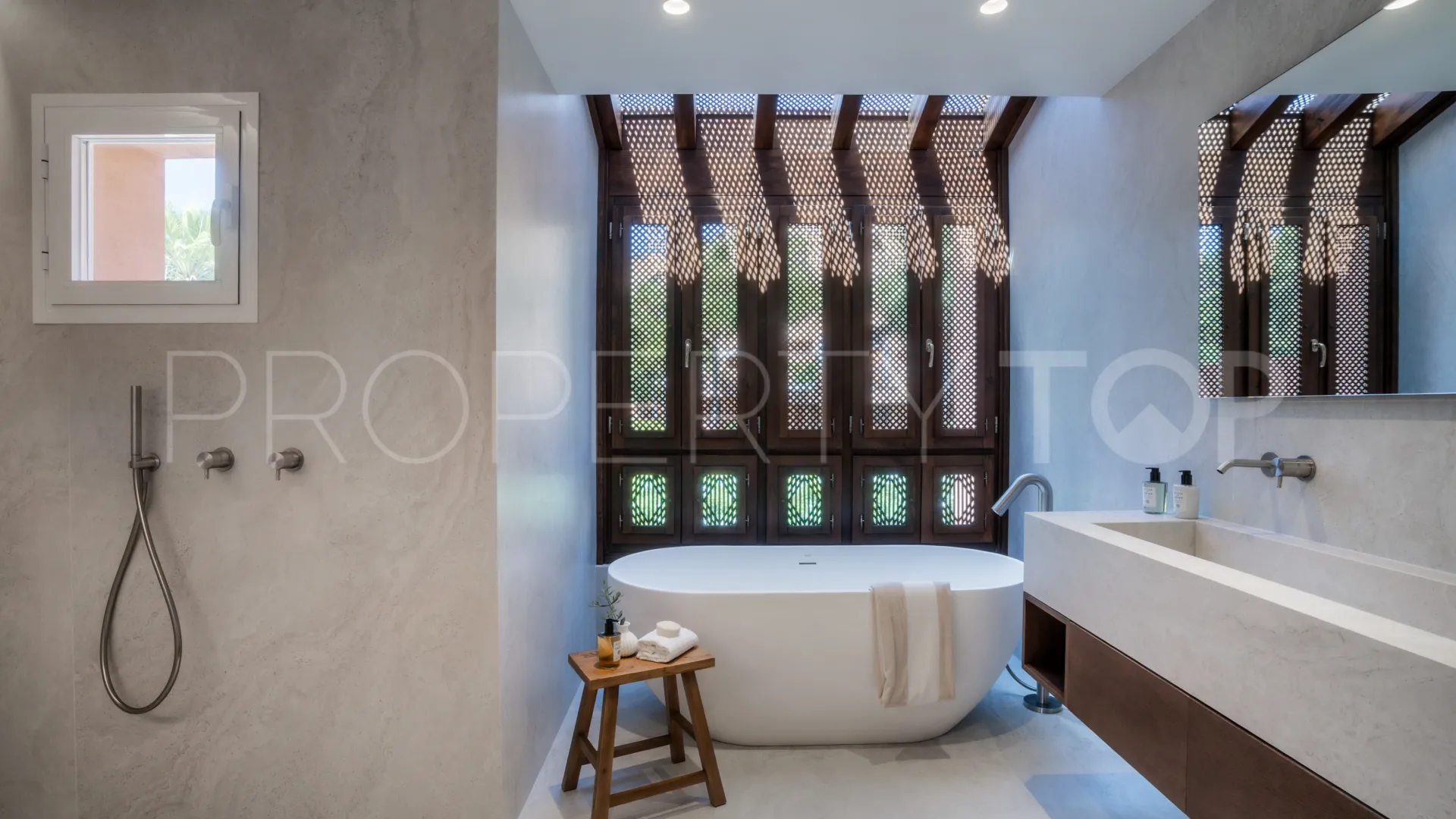 Atico duplex en venta en Alminar de Marbella con 4 dormitorios