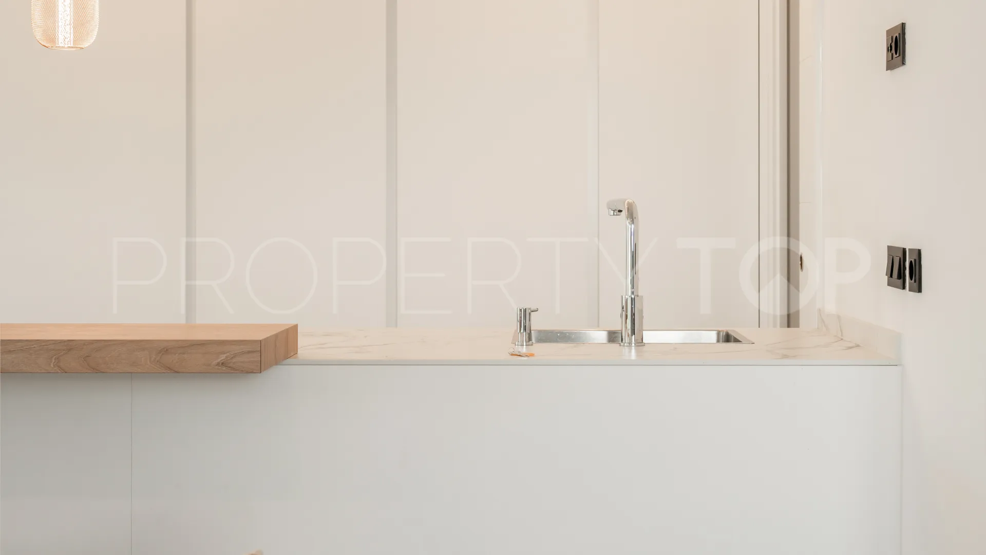 For sale Estepona Hills apartment