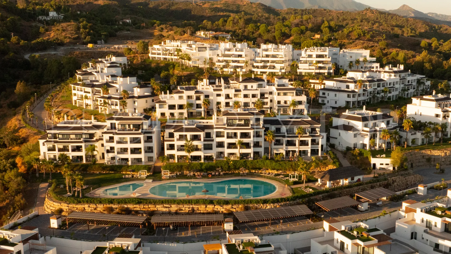 For sale Estepona Hills apartment