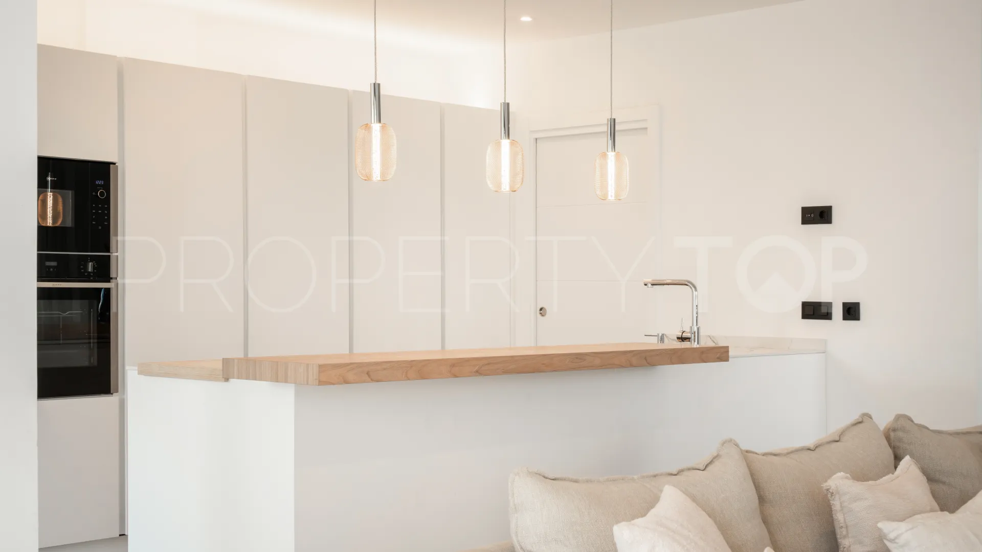 For sale Estepona Hills apartment