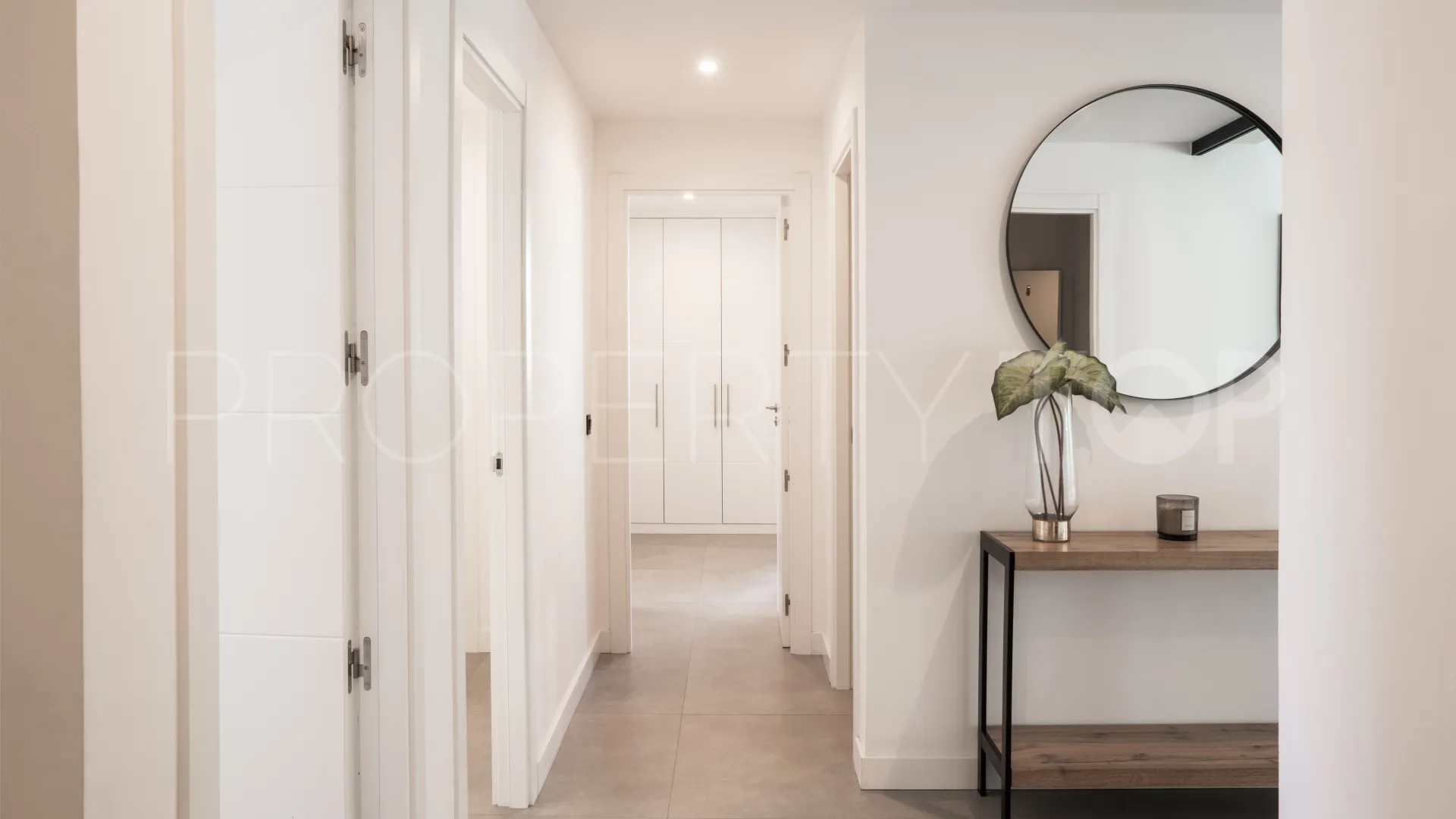 For sale Estepona Hills apartment