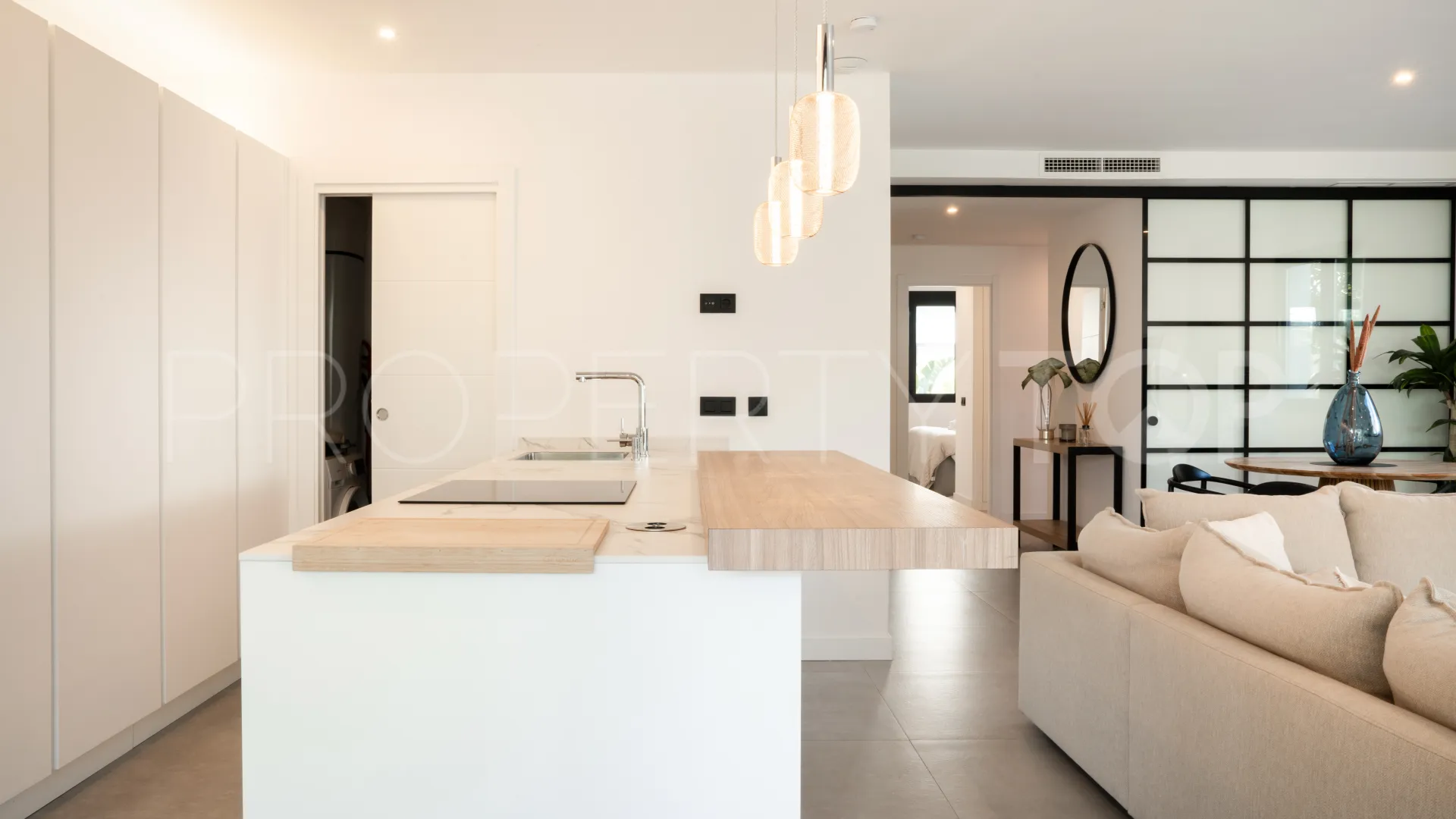 For sale Estepona Hills apartment