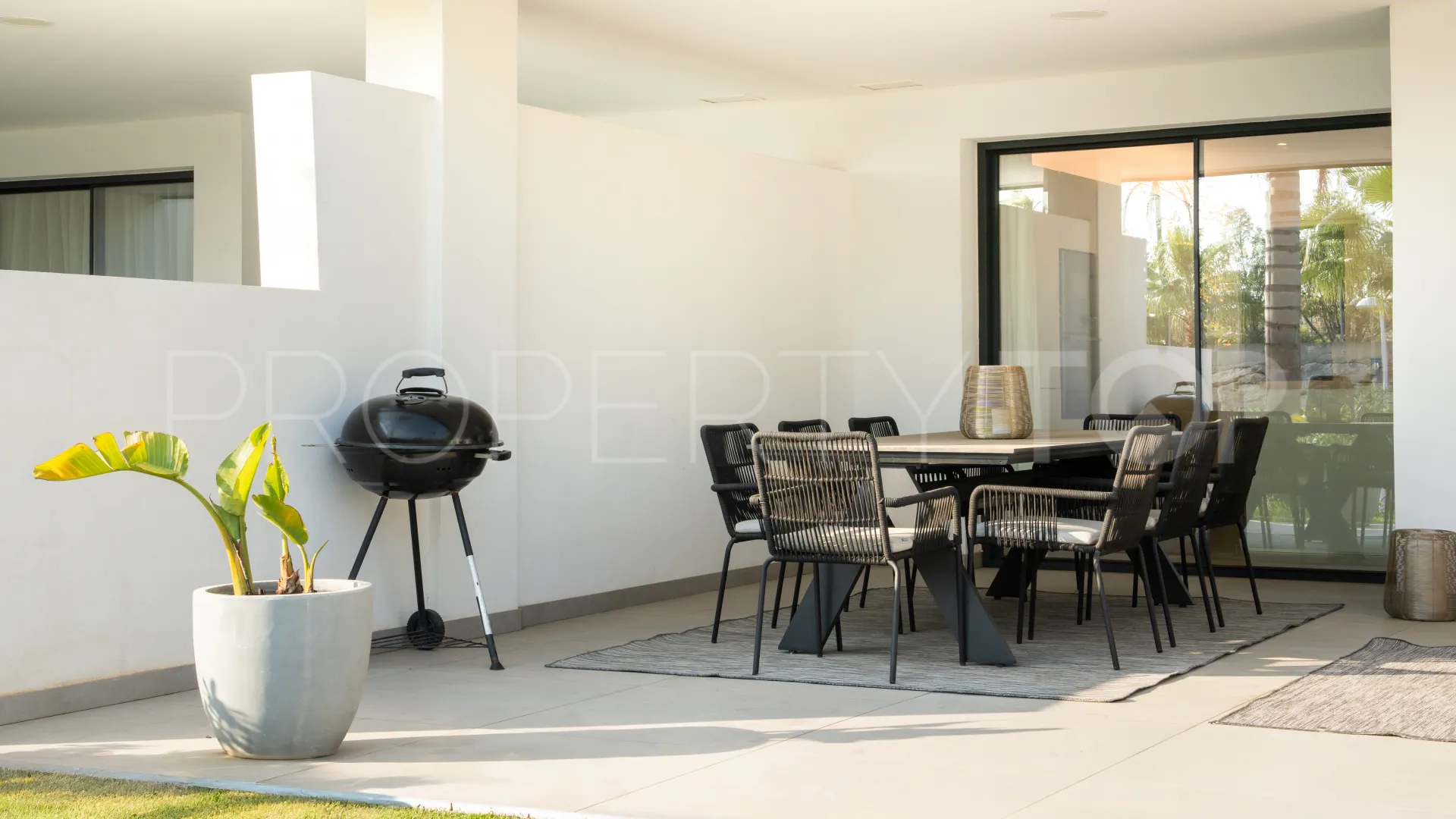 For sale Estepona Hills apartment