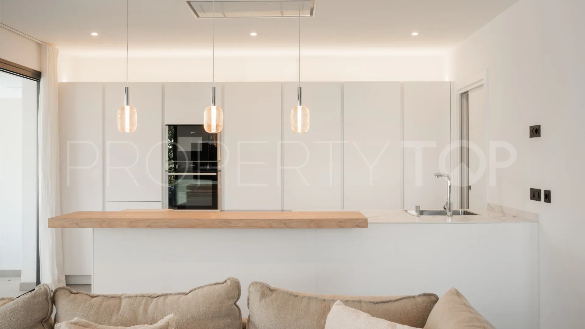 For sale Estepona Hills apartment