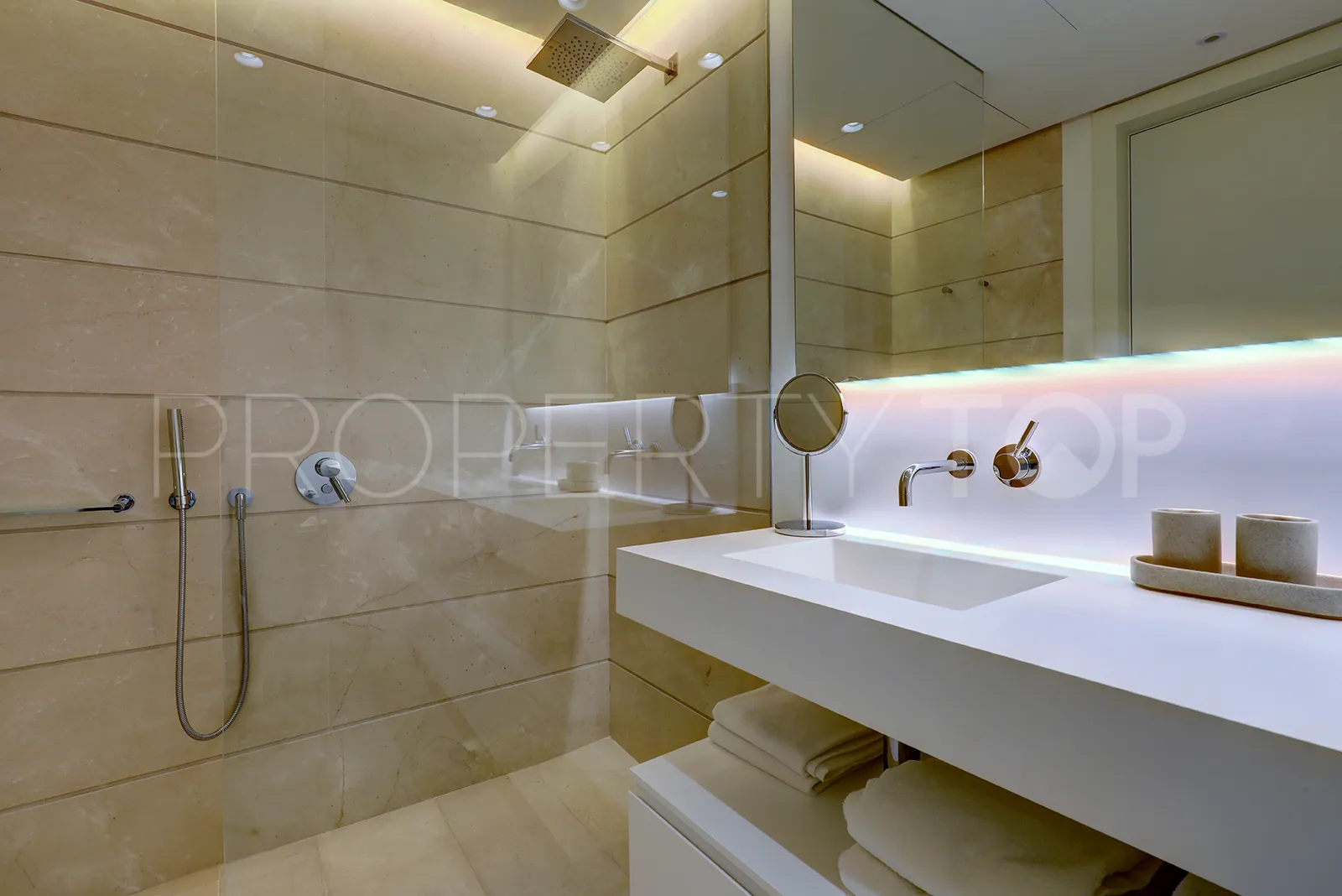 Ground floor apartment in Palo Alto for sale