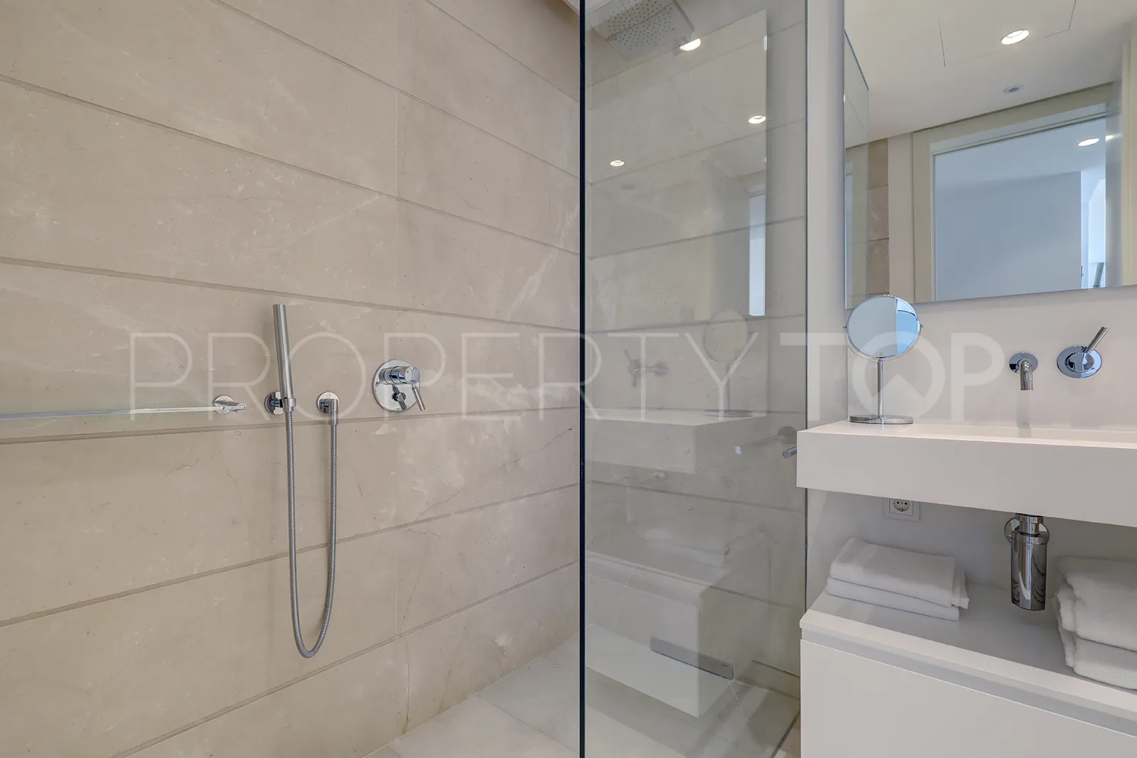 Ground floor apartment in Palo Alto for sale