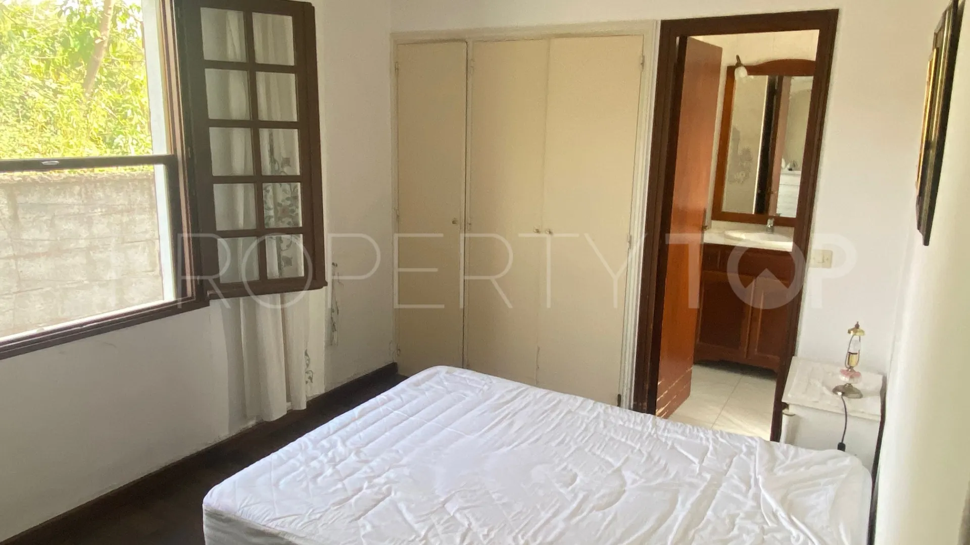 Buy villa in New Golden Mile with 5 bedrooms