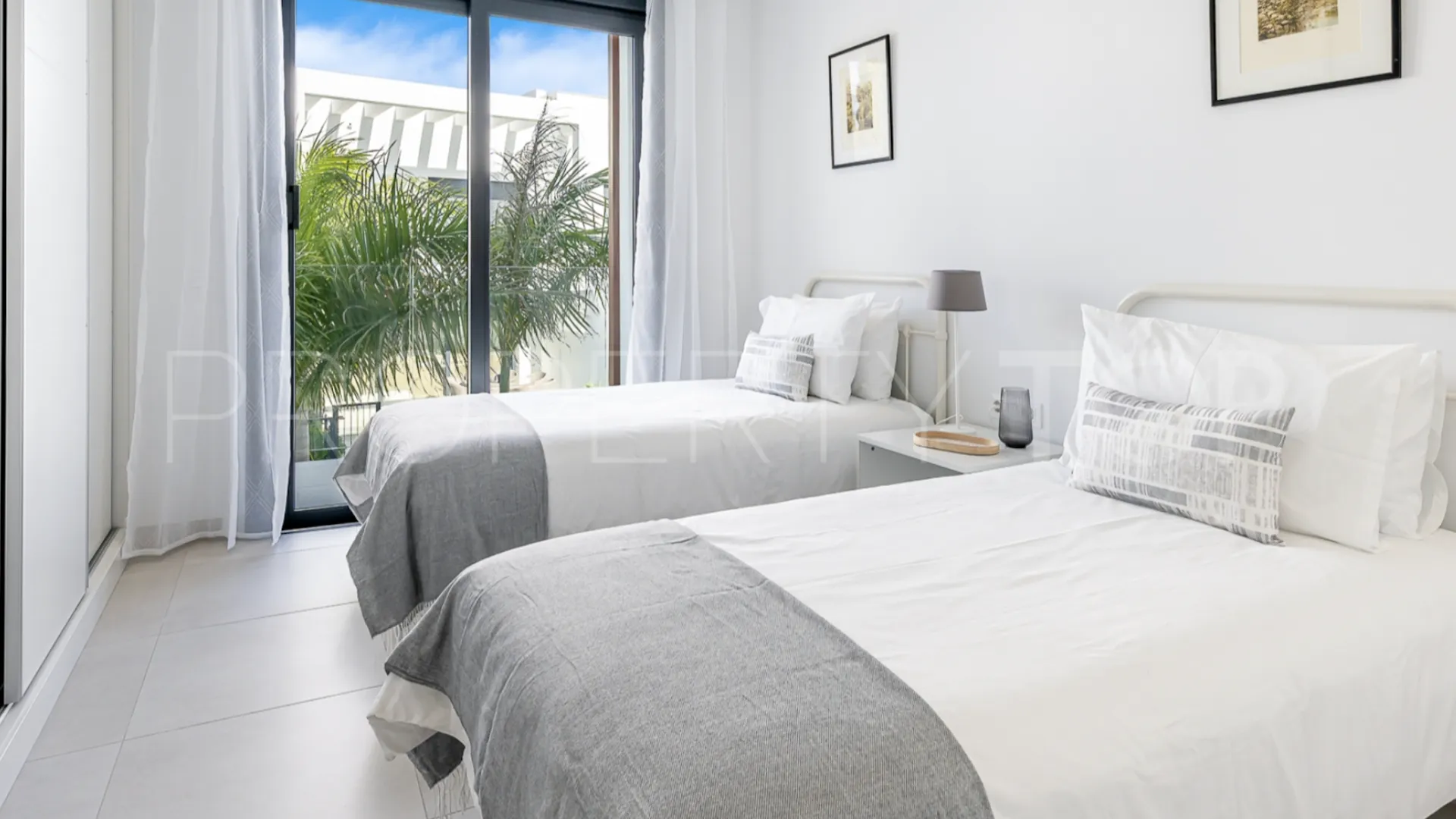 Buy town house with 3 bedrooms in Bel Air