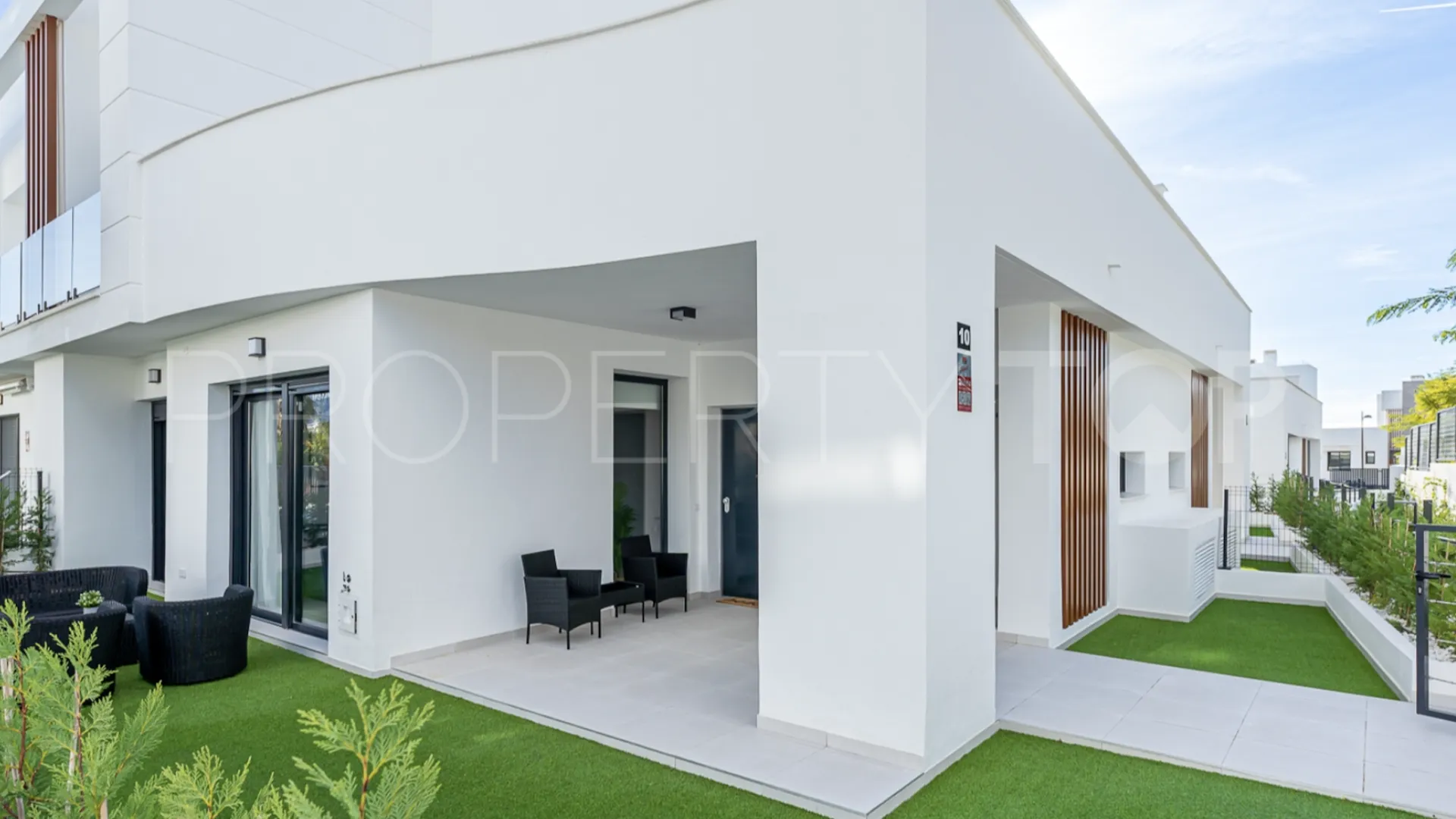 Buy town house with 3 bedrooms in Bel Air