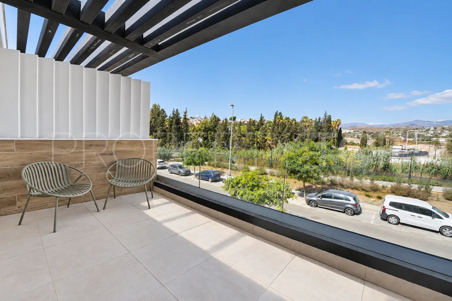 Se vende pareado en Atalaya de 3 dormitorios