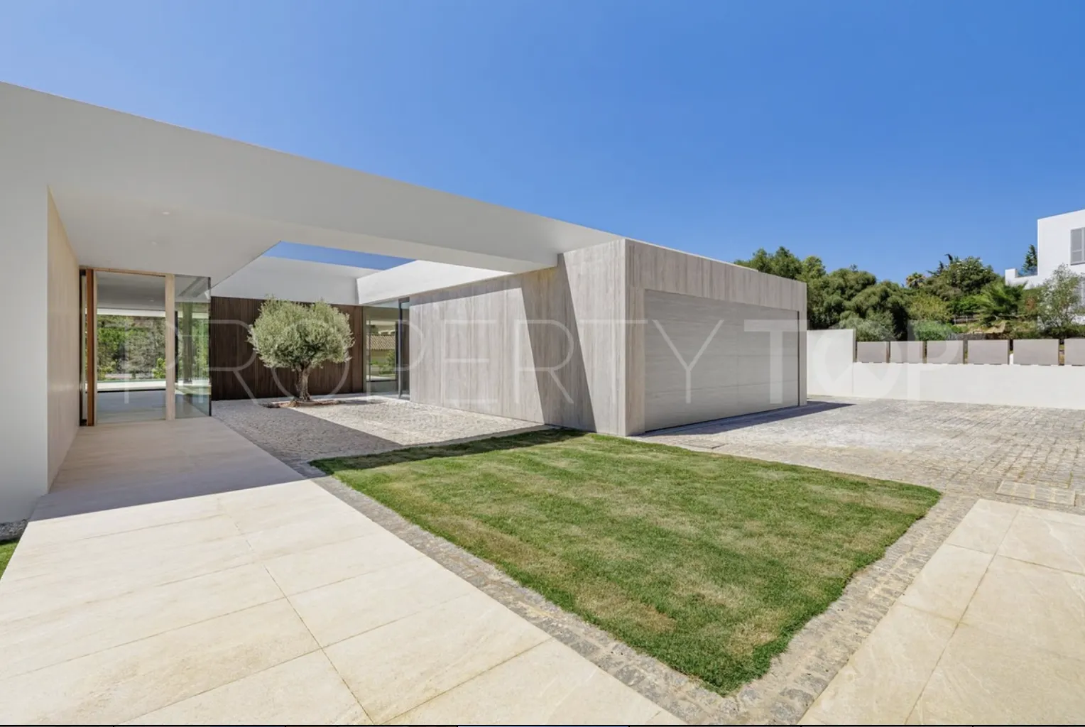 Villa en venta en Sotogrande con 4 dormitorios