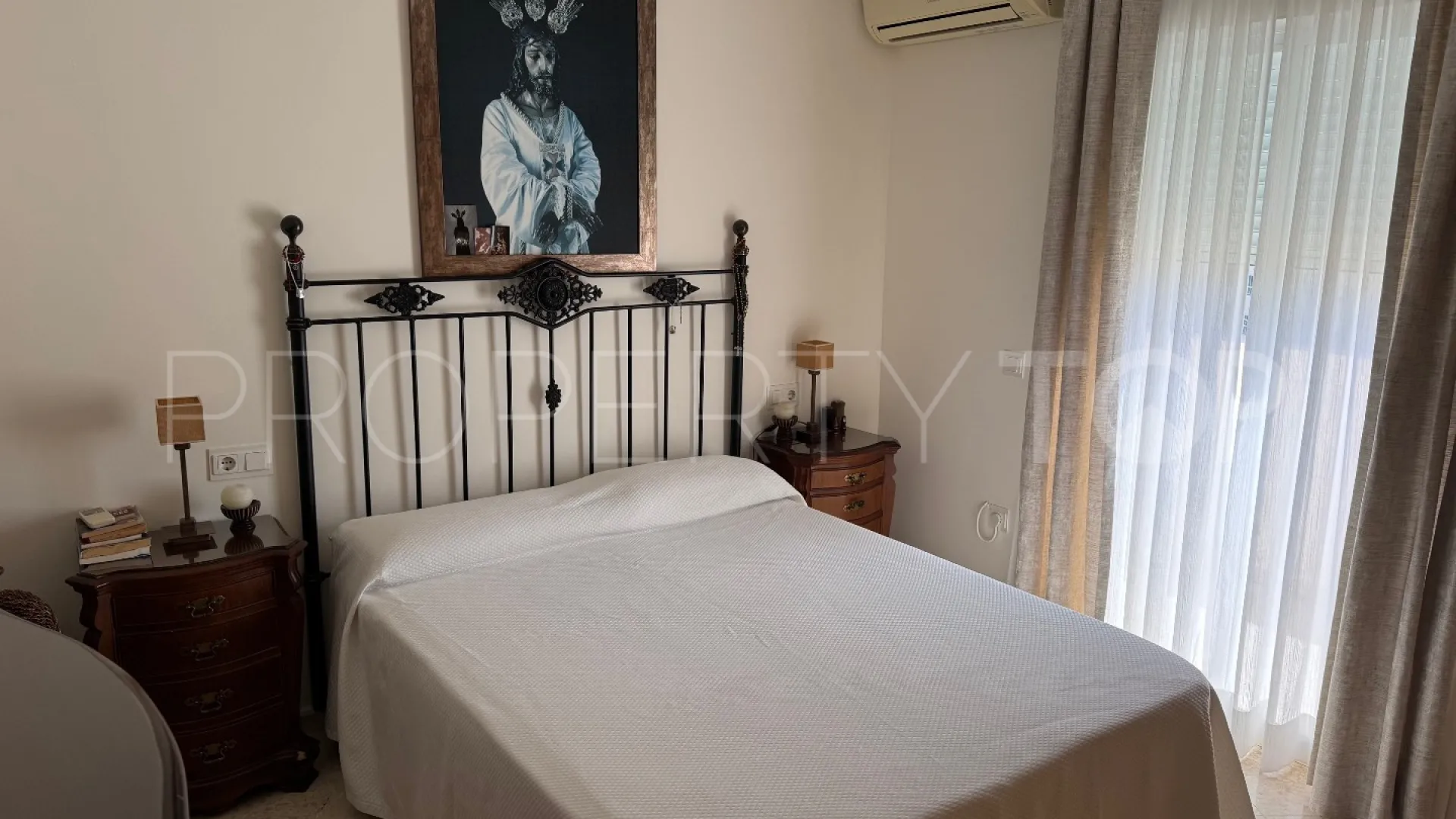 Estepona 4 bedrooms penthouse for sale