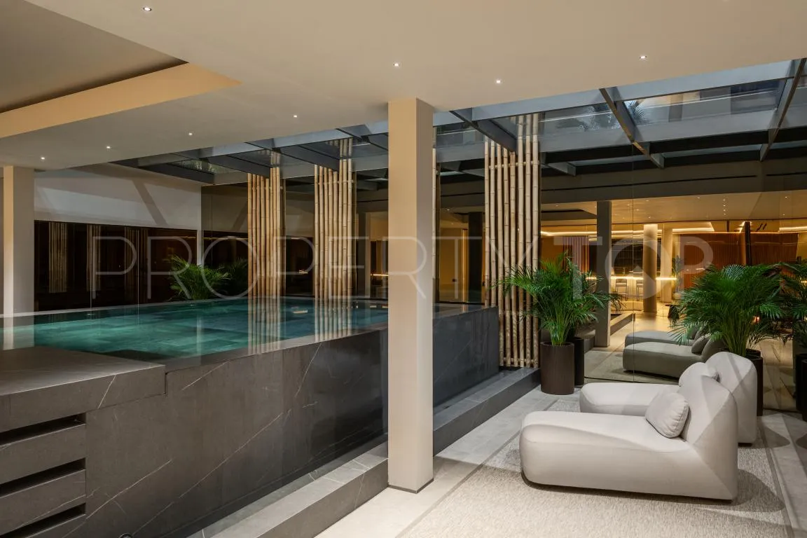 6 bedrooms La Quinta villa for sale