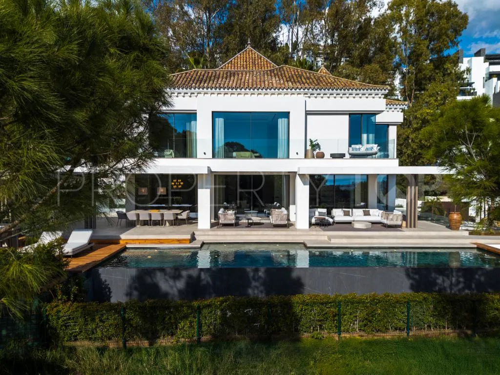 6 bedrooms La Quinta villa for sale