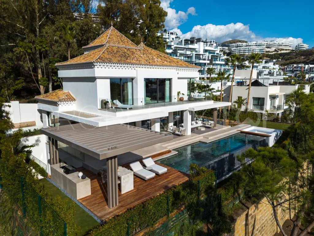 6 bedrooms La Quinta villa for sale